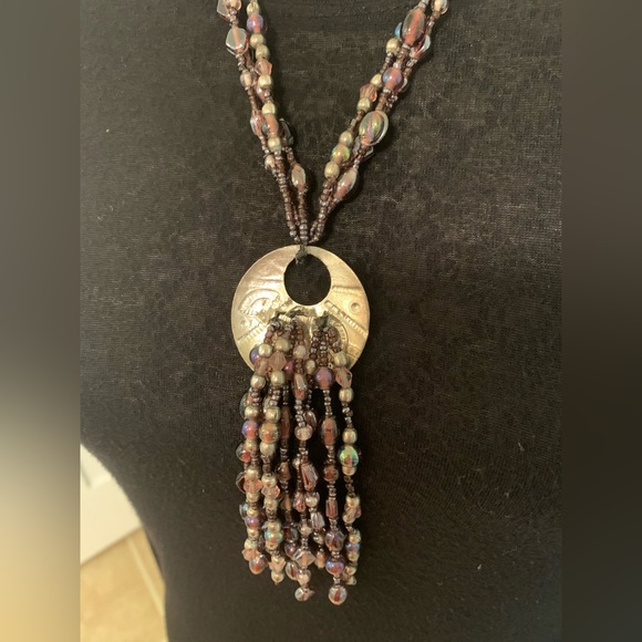 Purple beaded necklace with embossed aluminum accent - Picture 6 of 9